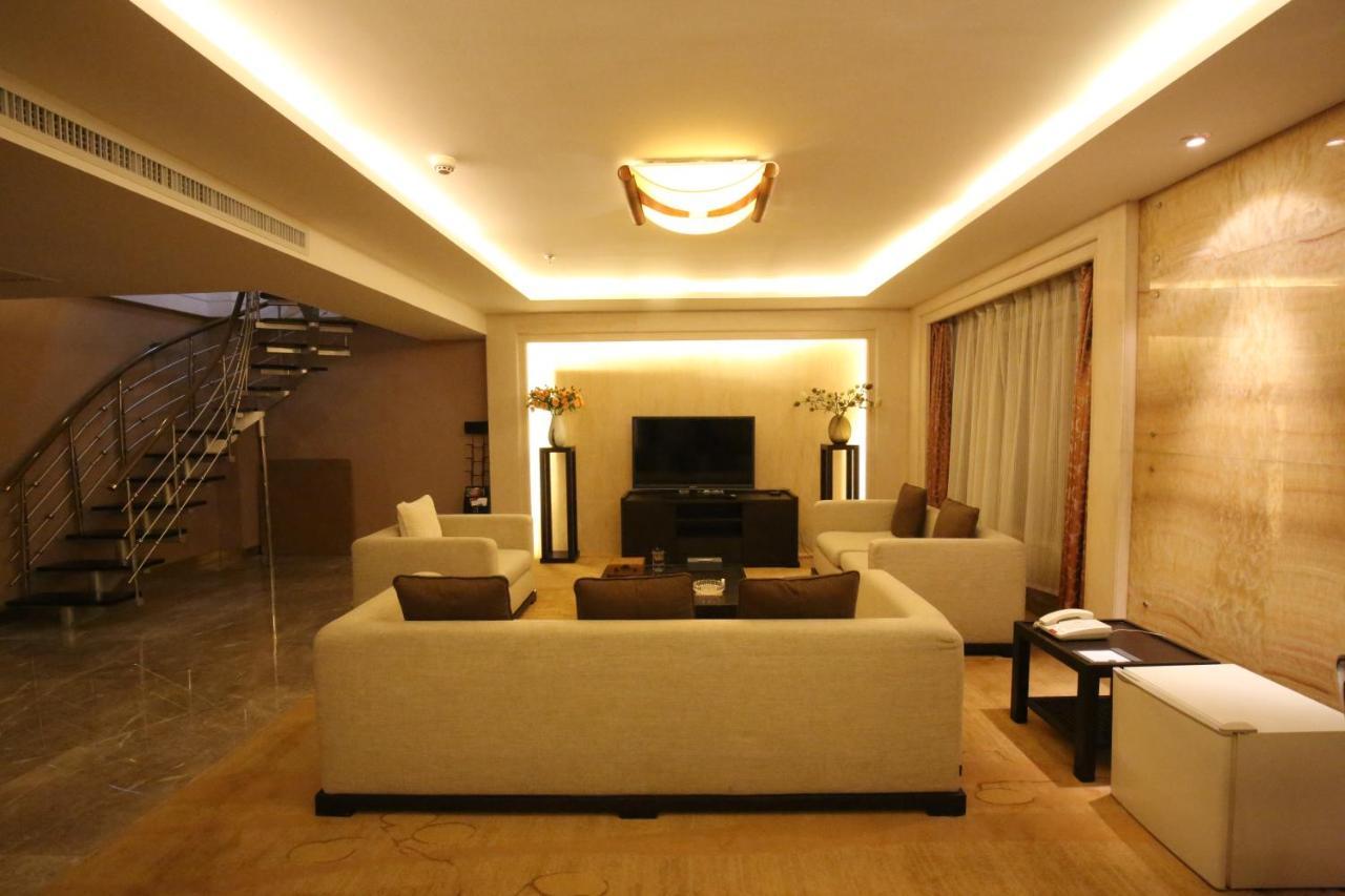 Weiselect Wanghu Hotel Kunming Exterior photo